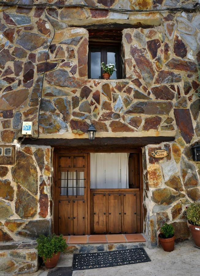 La Casita De Leire ξενώνας Tamajon Εξωτερικό φωτογραφία